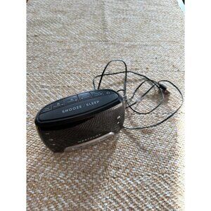 Westclox alarm clock with radio